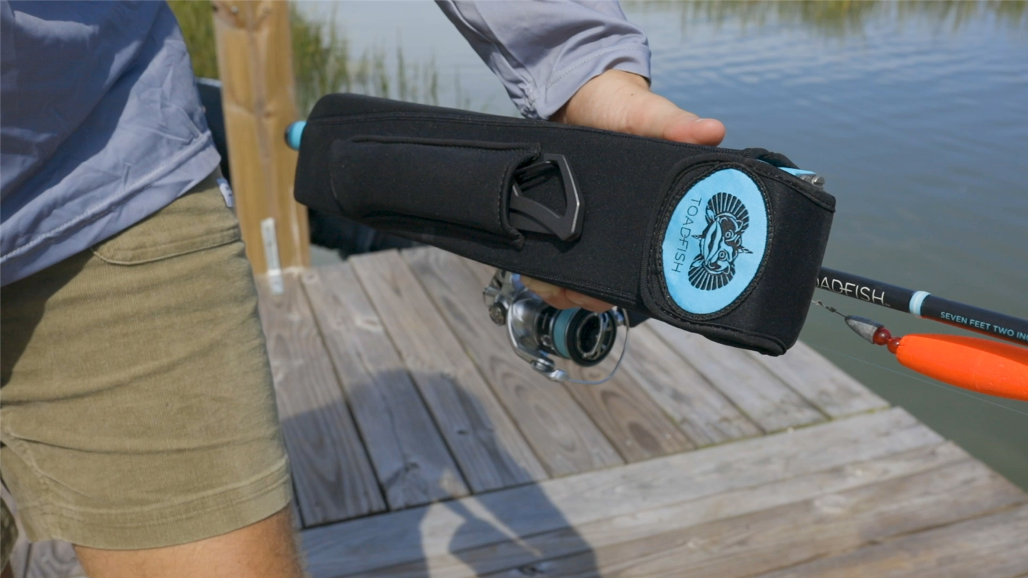 TOADFISH NEOPRENE CARRYING CASE FOR STOWAWAY CUTTING BOARD & FILLET KNIFE